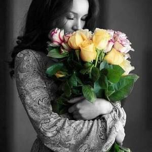 Meet your Posher, Houthaifa